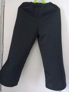 Black Sling Cut Pants To Rock Your Upcoming Party