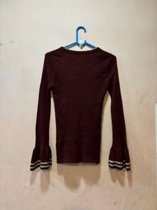Maroon Bell Sleeve Knit Top