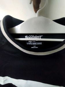 Roadster Black Graphic T-Shirt