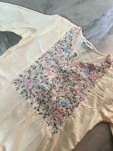 Max Cream Floral Embroidered Kurta