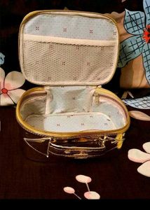 Elegant Gold Clutch Bag with Embellishments