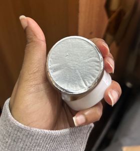 Nicolips Lip Scrub &amp; Liquid Matte Lipstick Combo