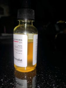 minimalist AHA BHA PHA peeling solution