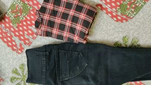Women's Plaid Shirt &amp; Distressed Jeans Set