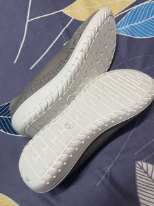 Women Slip-On Casual Shoes