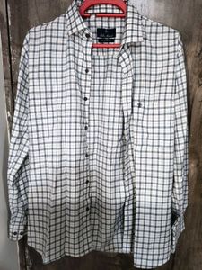 John Medeiros Plaid Shirt  👚