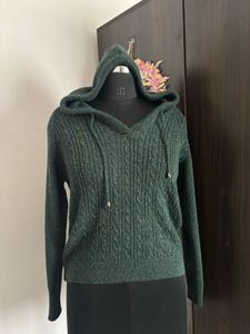 Cozy Cable Knit Hooded Sweater