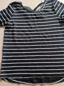 Striped Long Sleeve V-Neck Top