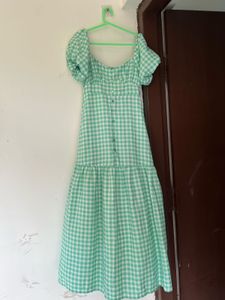 Gingham Puff Sleeve Midi Dress
