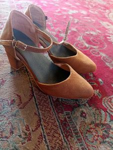 Set of two stylish Suede Heels with Ankle Strap
