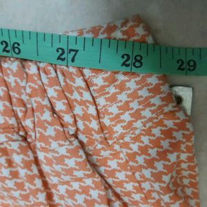 Chic Houndstooth Mini Skirt