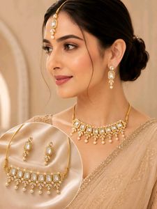 Elegant Pearl &amp; Crystal Necklace Set