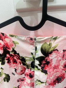Stunning Floral Print crop top