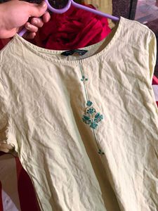 Elegant Kurta with Subtle Embroidery