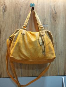 Mustard Yellow Shoulder Bag with Tassels💥
