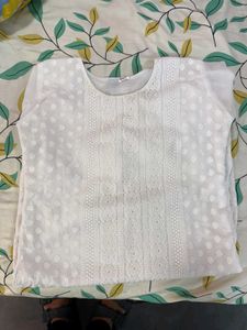 Elegant White Embroidered Kurta