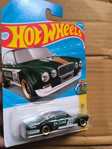 HOTWHEELS JAGUAR XJC V12 COUPE