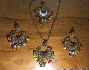 Punjabi Necklace With Earrings And Maangtikka