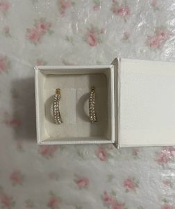 Elinor Jewels- Hoop Sparkle Earrings ✧