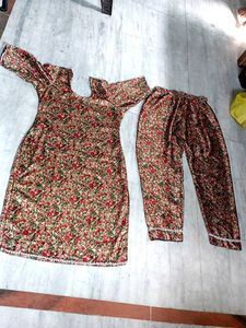 Floral Print satin kurta pant