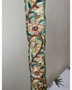 PARSI WORK SEQUENCE LACE ROLL