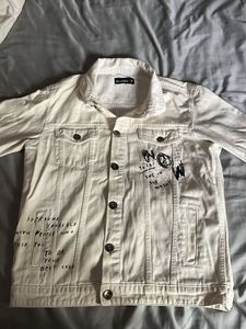 Zudio White Graphic Denim Jacket
