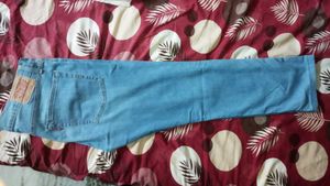 Levi's Jeans