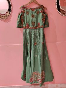 Fully Hand   And Thread Work Indow