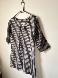 Chic Striped Tunic Top