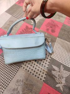 Chic Baby Blue Croc Embossed Handbag