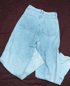 Light Wash Distressed Jeans