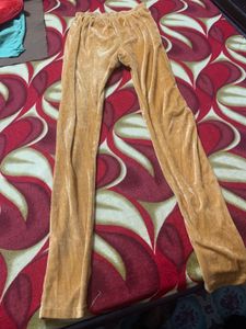 Beautiful Kurta Set With  Freebie