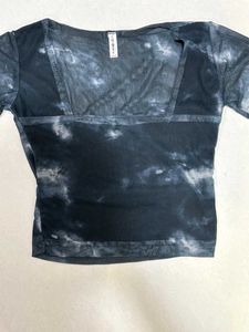 Tie-Dye Long Sleeve Crop Top