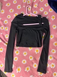 Chic Black Cut-Out Long Sleeve Top