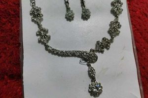 Sparkling Jewellery Set