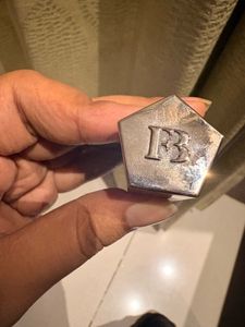 Fenty Beauty Gloss Bomb Lip Luminizer
