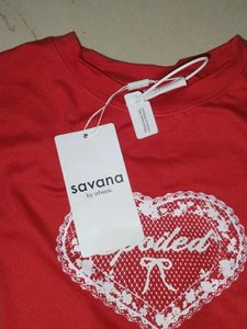 Cute Red Heart Graphic T-Shirt