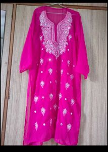 chikankari kurtis