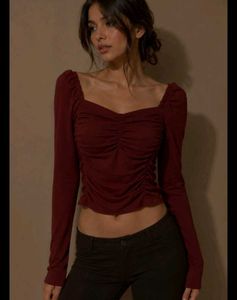 Chic Ruched Long Sleeve Top
