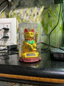 Golden Maneki Neko Lucky Cat