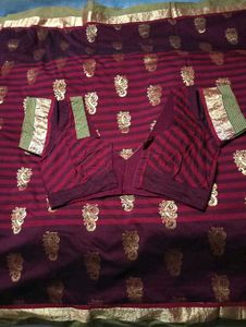 GentlyUsed Elegant MaroonBlouse withGoldenMotifs