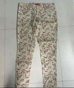 Like new soft jeans pant