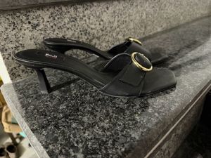 Heels 👠