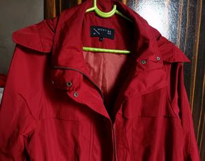 Chic Red Hooded Parka Jacket