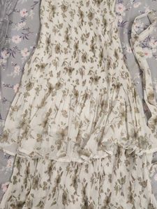 Sundress☀️CUTE White Floral Print