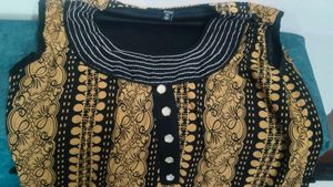Elegant Printed Kurta