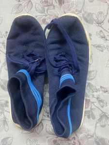 blue sports shoes