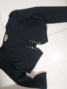 Edgy Black Crop Top with Buckle Detail no 128