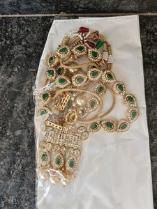jewellery set