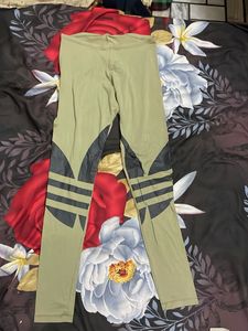Girl”s Leggings olive